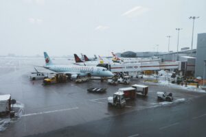 Servicio de carga aérea express Miami a Caracas para empresas - Natzor Group